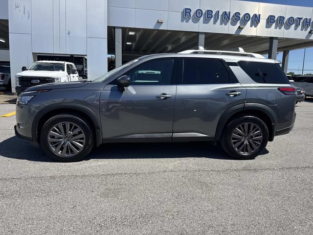 Used 2023 Nissan Pathfinder SL w/ SL Premium Package FWD image 8