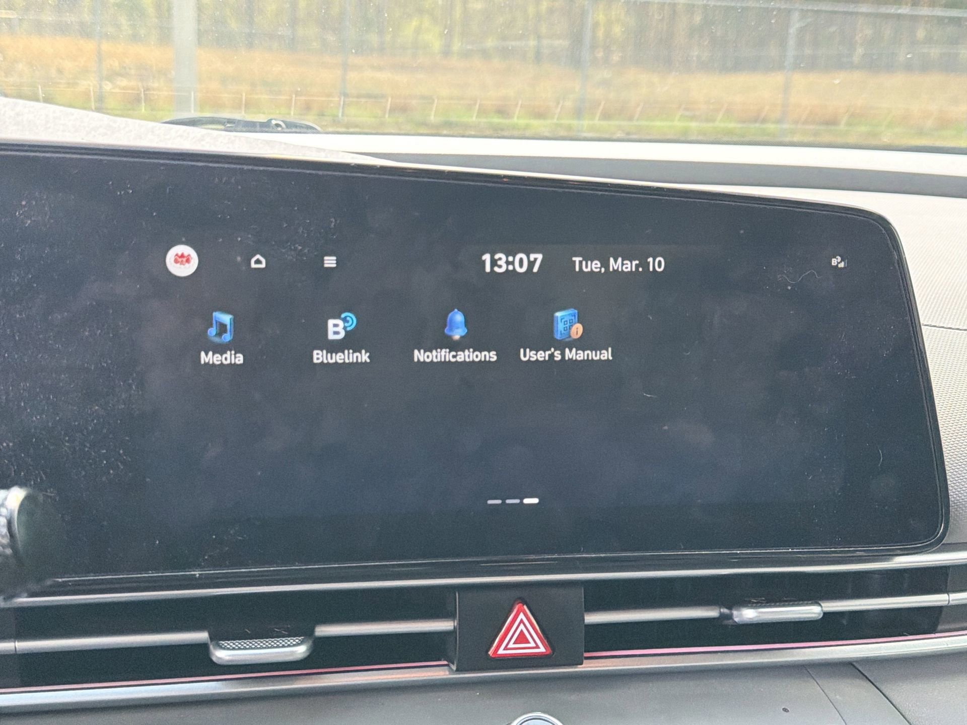 Used 2024 Hyundai Elantra SEL w/ Convenience Package image 17