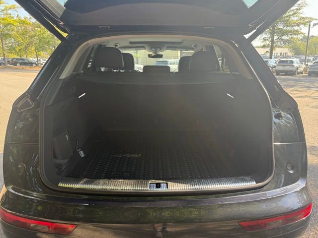 Used 2019 Audi Q5 Prestige w/ Prestige Package image 20
