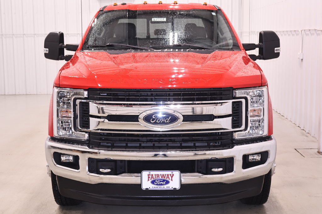 Certified 2019 Ford F350 XLT w/ XLT Premium Package AWD/4WD image 5