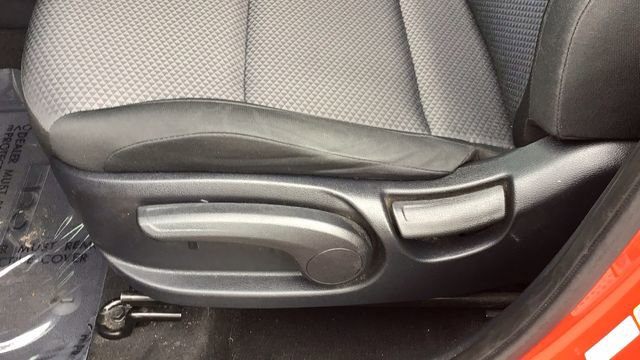 Used 2022 Kia Soul LX image 15