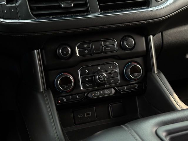 Used 2022 Chevrolet Tahoe Z71 w/ Luxury Package image 46