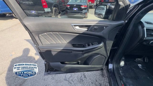 Certified 2020 Ford Edge ST w/ Cold Weather Package AWD/4WD image 6