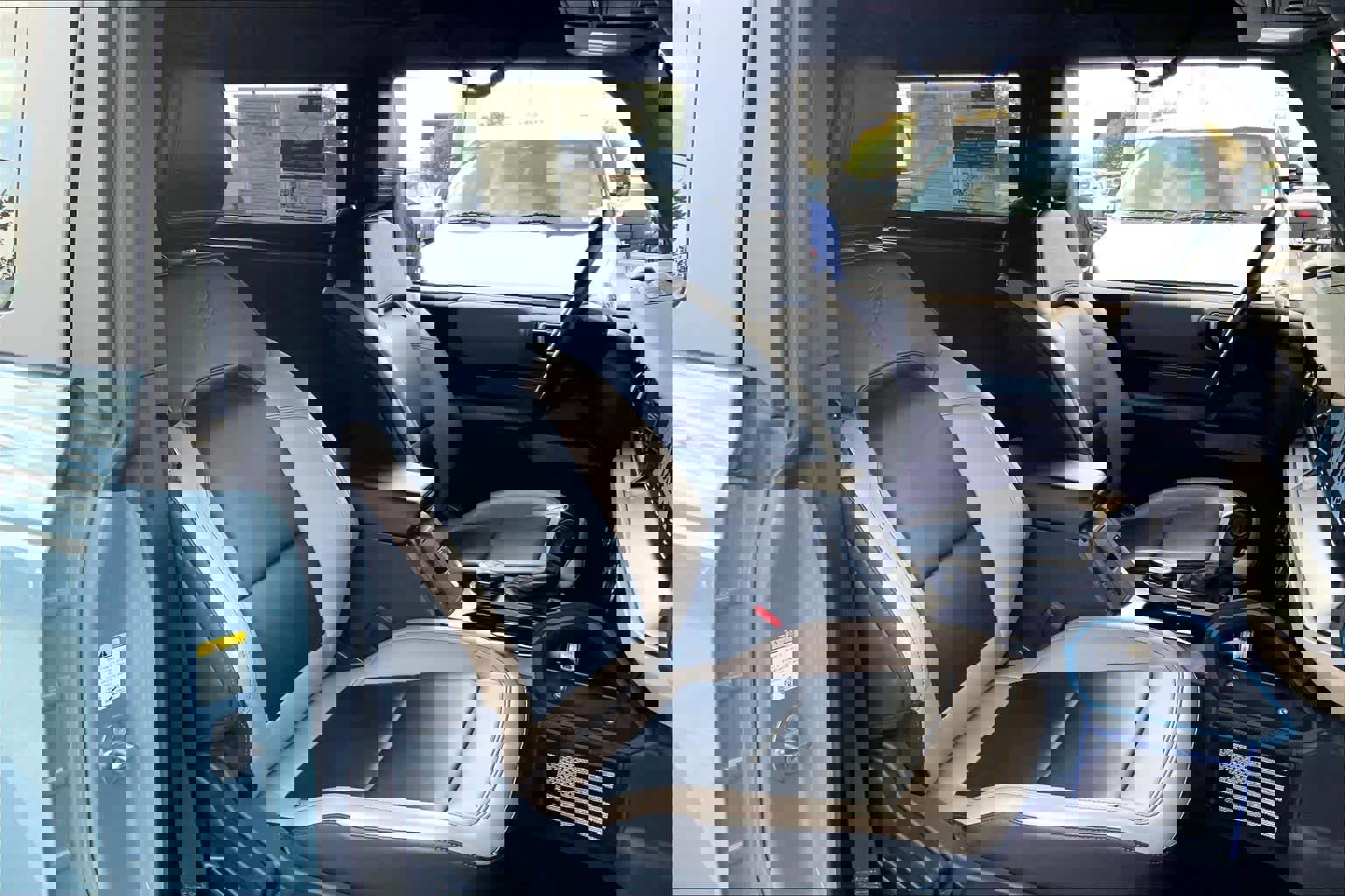 Certified 2021 Ford Bronco Wildtrak image 18