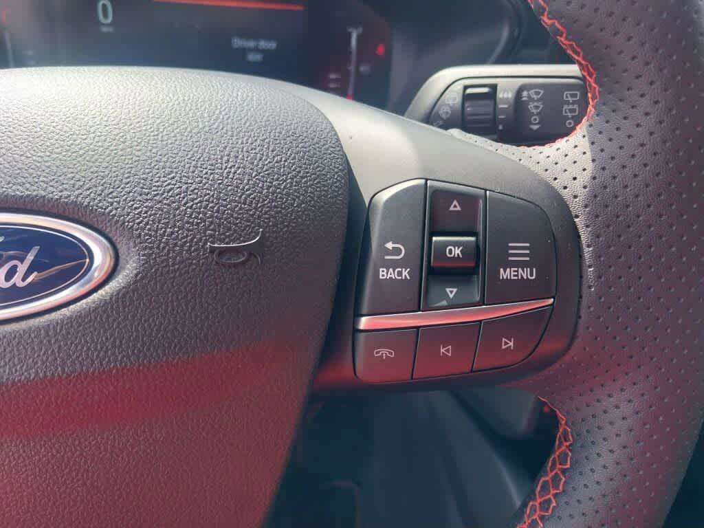 Certified 2023 Ford Escape ST-Line w/ Tech Pack #1 AWD/4WD image 10