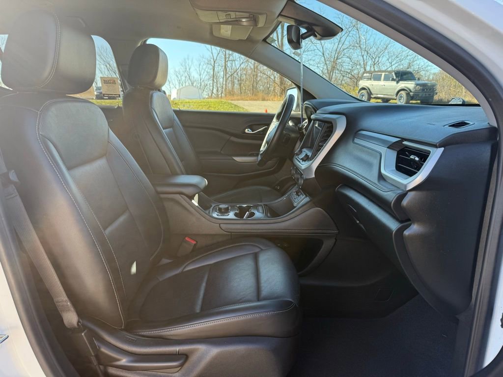 Used 2023 GMC Acadia SLT image 18