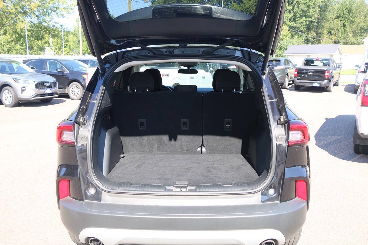 Certified 2024 Ford Escape Active AWD/4WD image 12