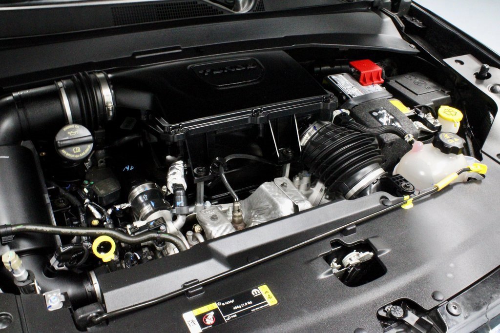 Used 2024 Jeep Compass Limited image 15