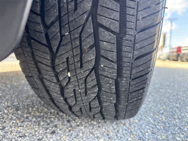 Used 2026 Chevrolet Traverse RS w/ LPO, Floor Liner Package FWD image 33