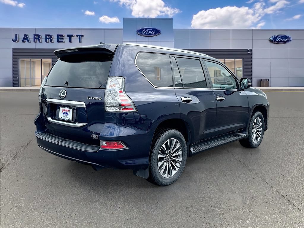 Used 2023 Lexus GX 460 Luxury w/ Accessory Package AWD/4WD image 7