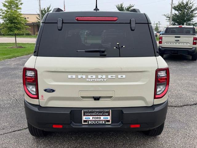 Certified 2024 Ford Bronco Sport Outer Banks w/ Tech Package AWD/4WD image 4