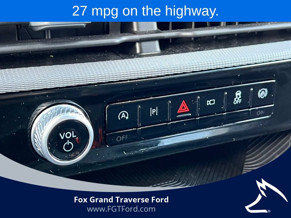 Certified 2025 Ford Explorer ST-Line AWD/4WD image 28