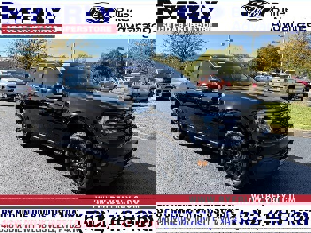 Certified 2024 Ford Maverick Lariat w/ Black Appearance Package