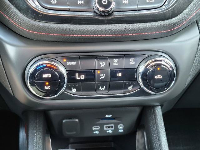Used 2021 Chevrolet TrailBlazer RS w/ Sun and Liftgate Package FWD image 20