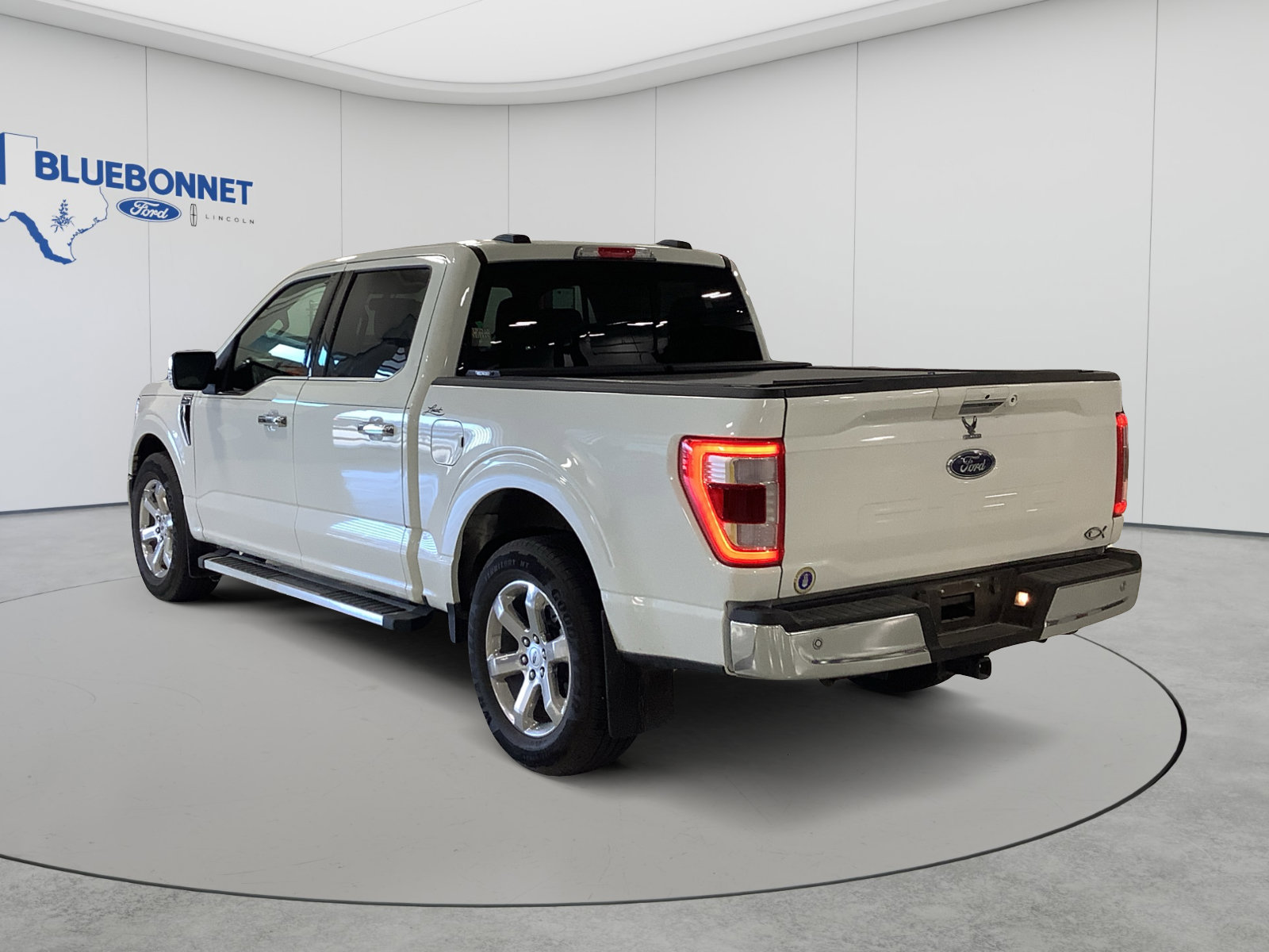 Certified 2022 Ford F150 Lariat RWD image 7