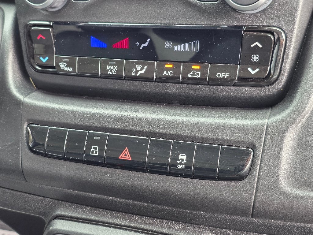 Used 2025 RAM ProMaster 1500 FWD image 5