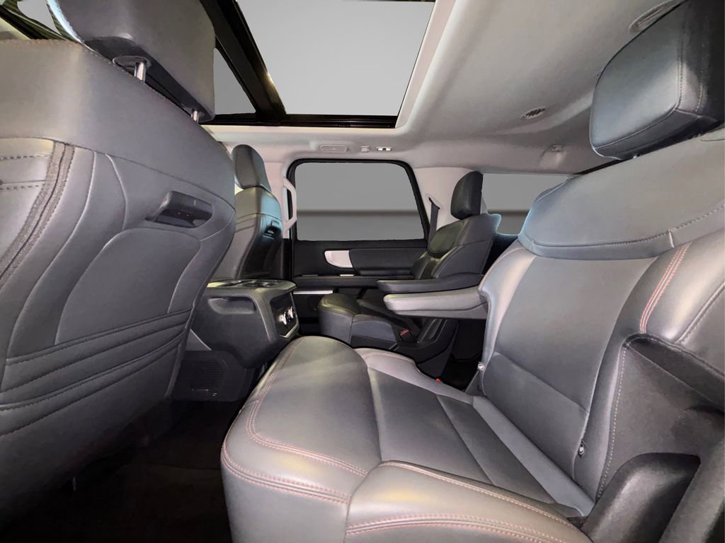 Certified 2025 Ford Expedition Max Active AWD/4WD image 10