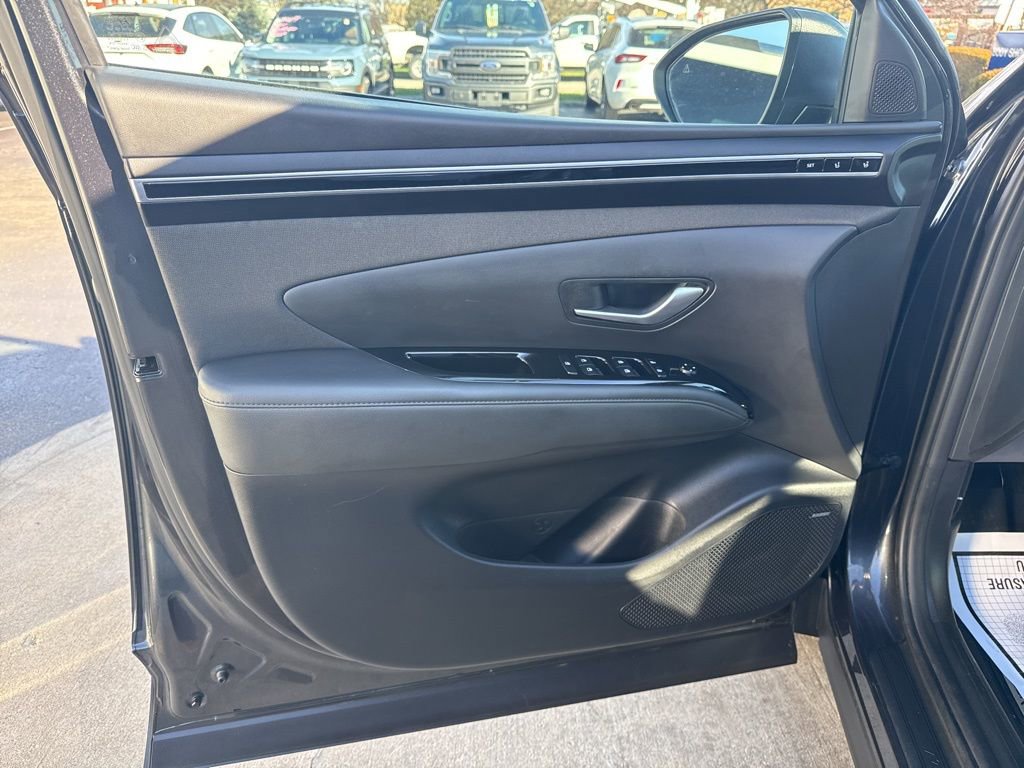 Used 2023 Hyundai Tucson Limited image 21