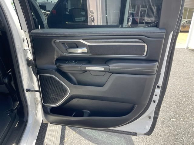 Used 2023 RAM 1500 Laramie AWD/4WD image 22