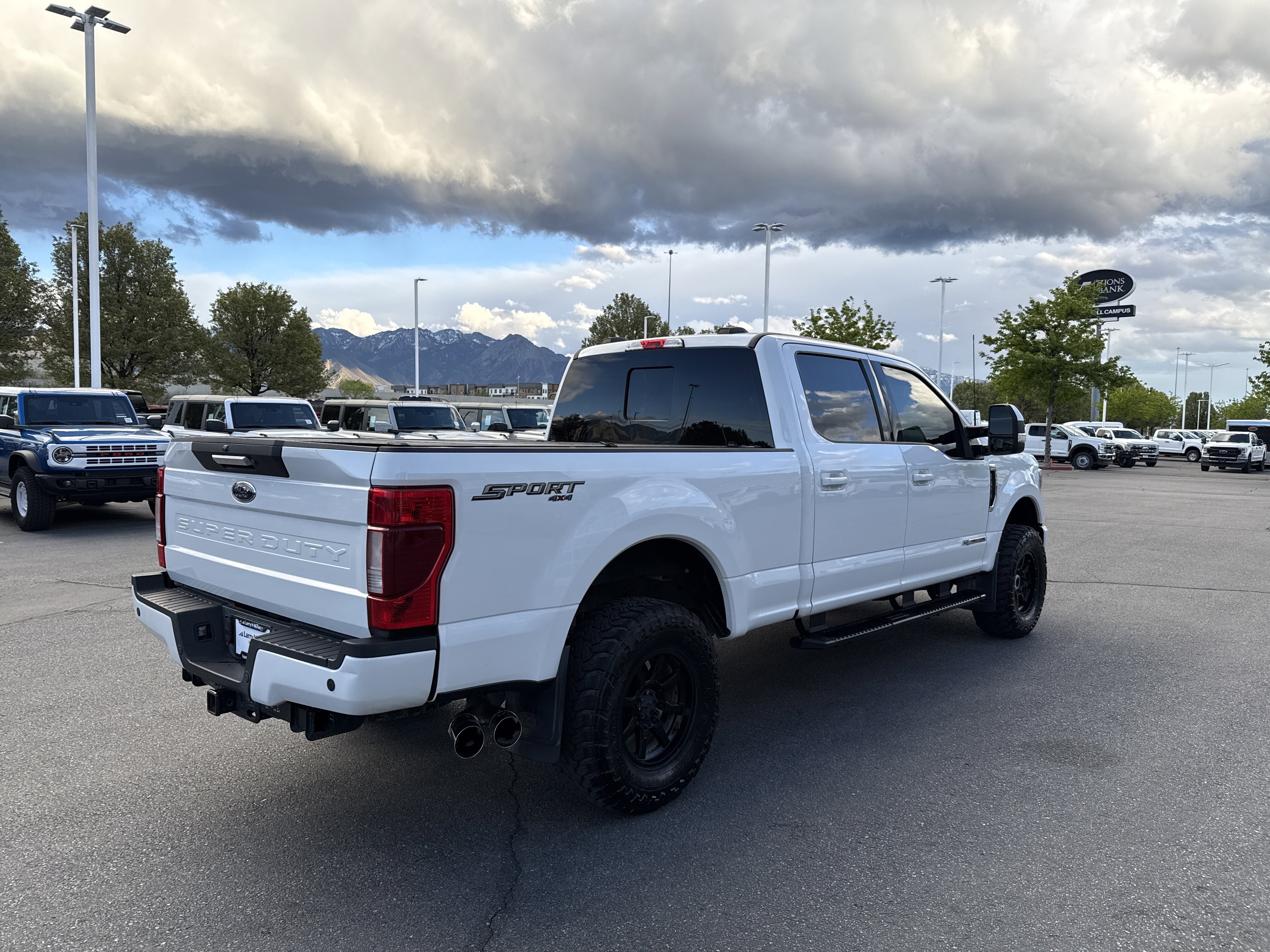 Certified 2022 Ford F250 Lariat AWD/4WD image 7