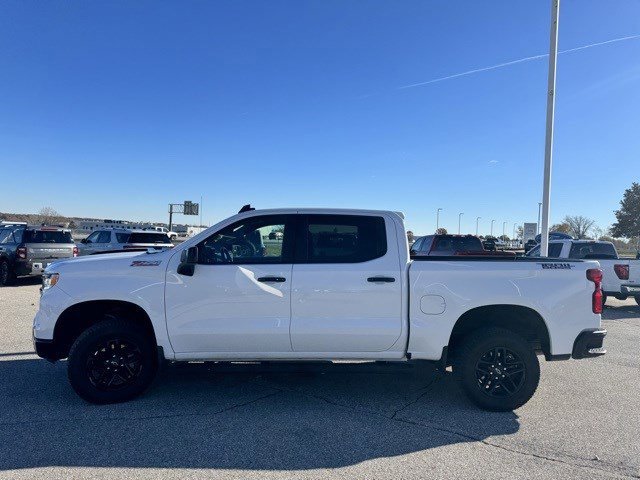 Used 2024 Chevrolet Silverado 1500 LT Trail Boss w/ Protection Package image 2