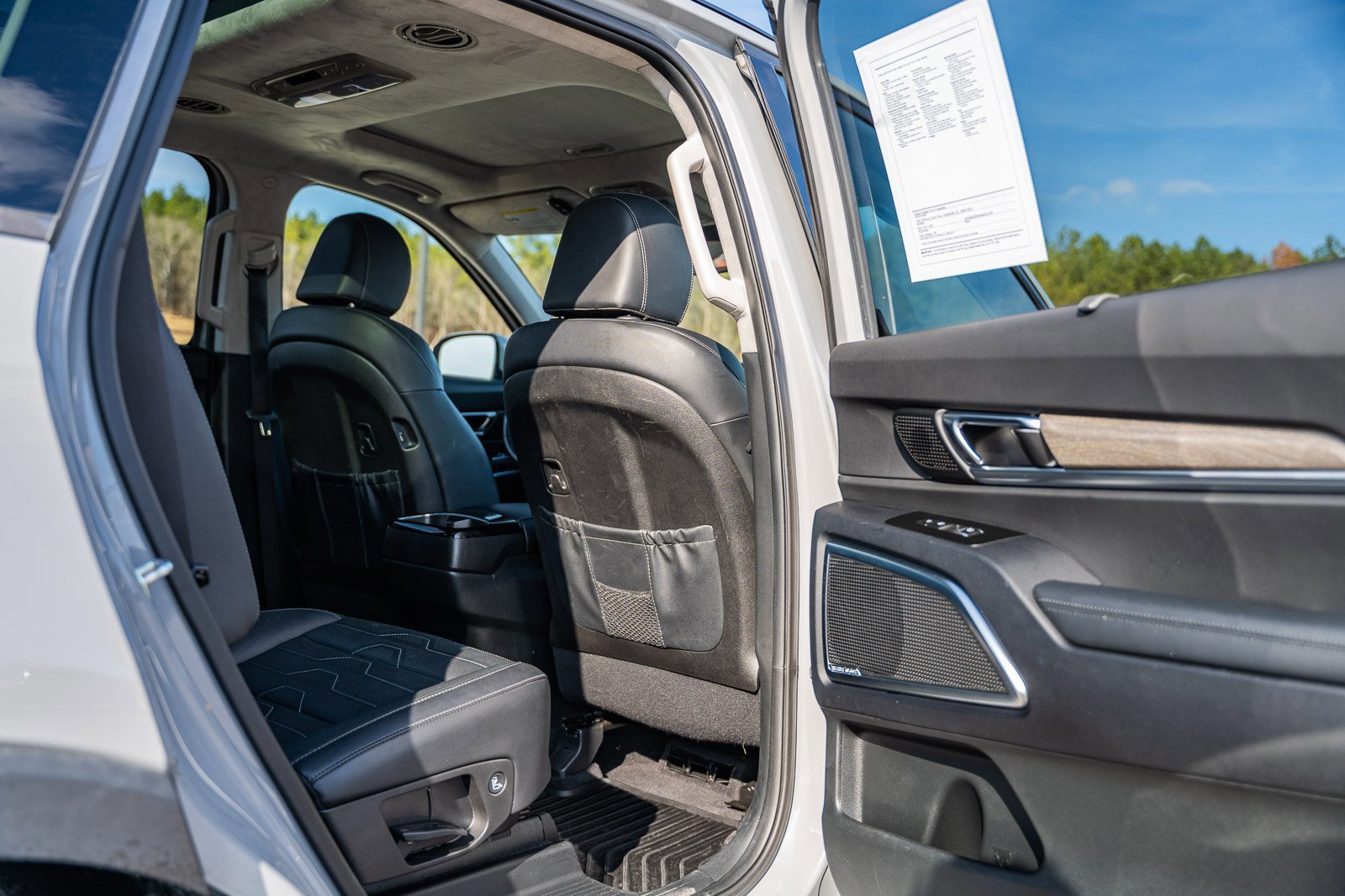 Used 2022 Kia Telluride SX w/ SX Prestige Package image 12