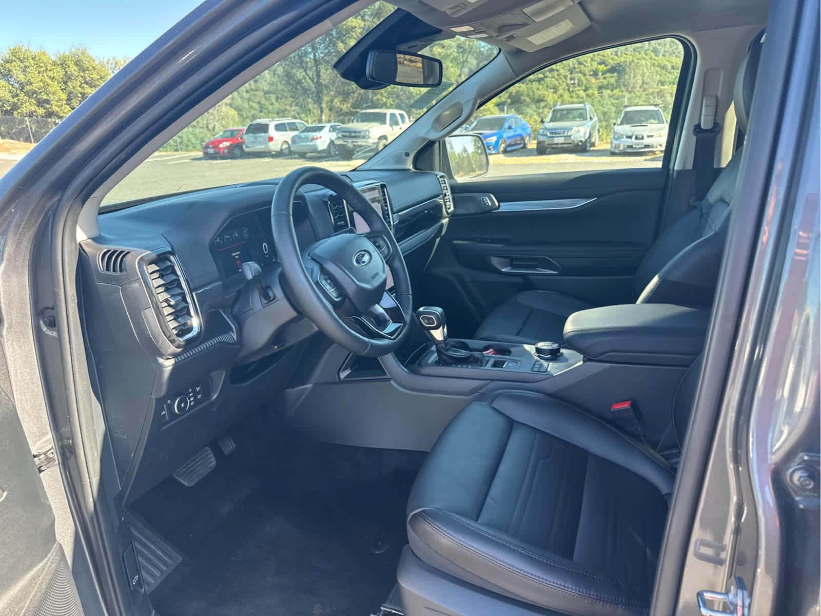 Certified 2025 Ford Ranger Lariat w/ FX4 Off-Road Package AWD/4WD image 11