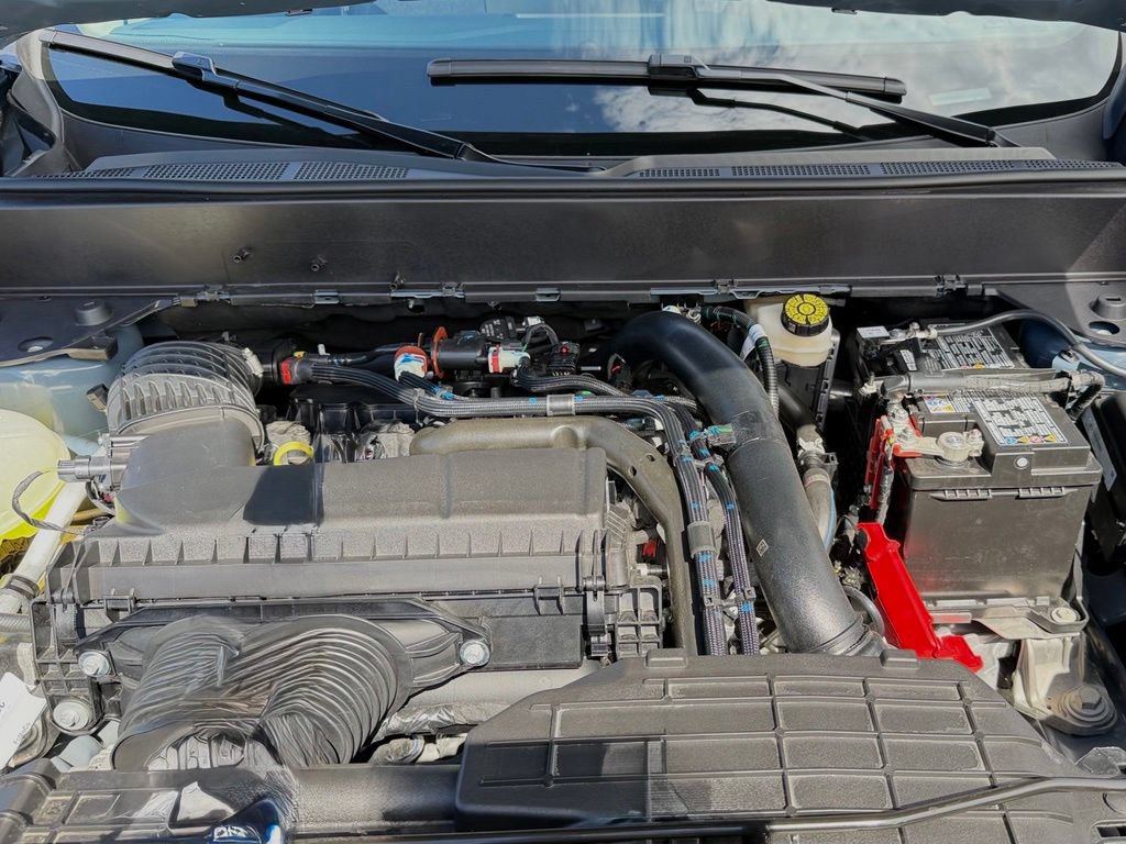 Certified 2026 Ford Maverick XLT FWD image 29