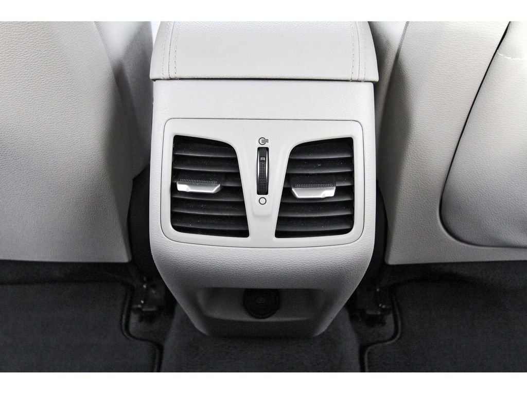 Used 2019 Hyundai Sonata SEL w/ Tech Package 02 image 15