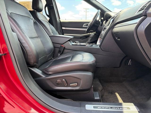 Certified 2018 Ford Explorer Sport AWD/4WD image 17