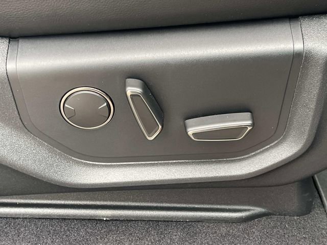 Certified 2019 Ford F150 Raptor w/ Equipment Group 802A Luxury image 22