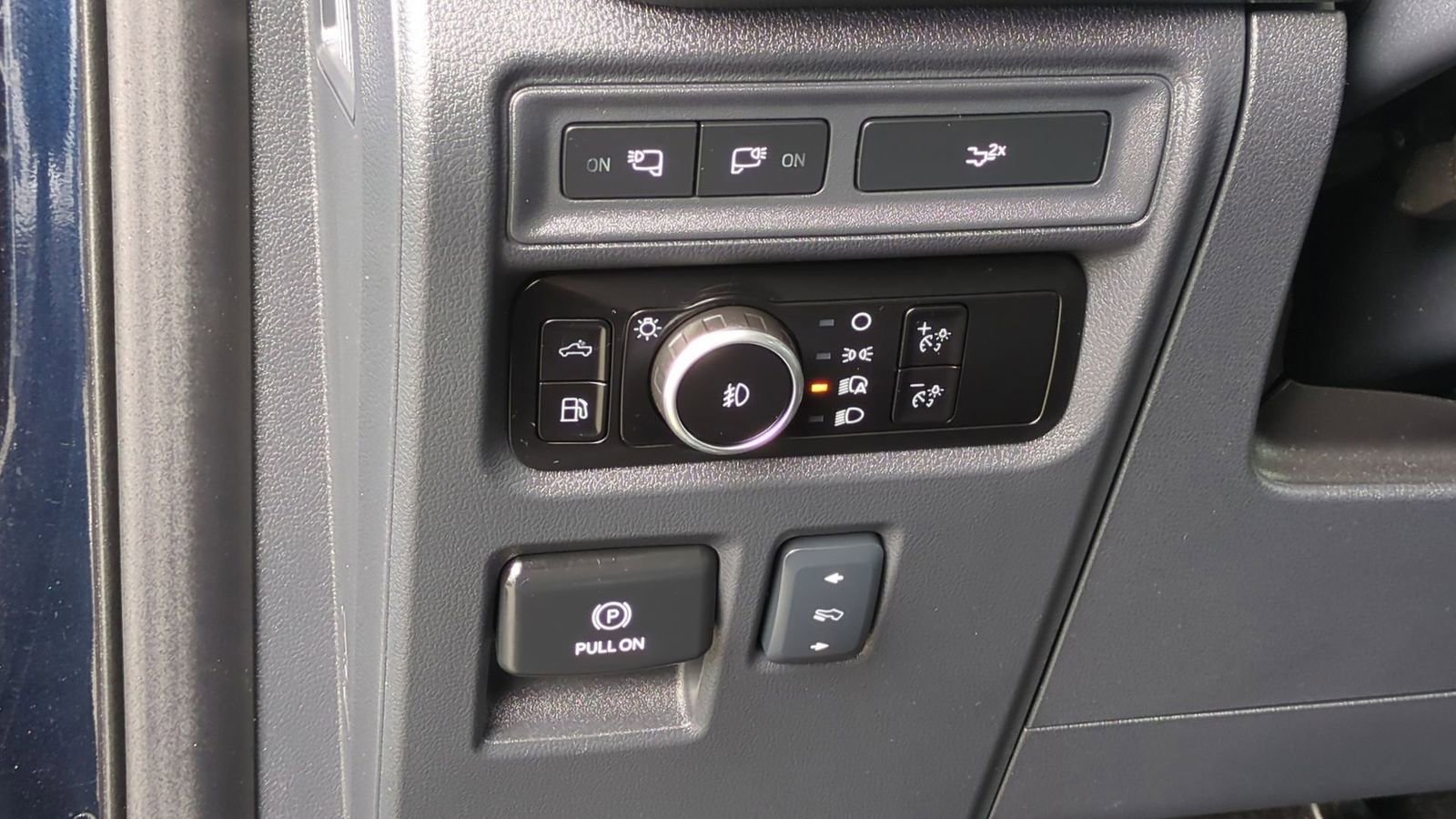 Certified 2024 Ford F150 XLT w/ Equipment Group 303A High image 19