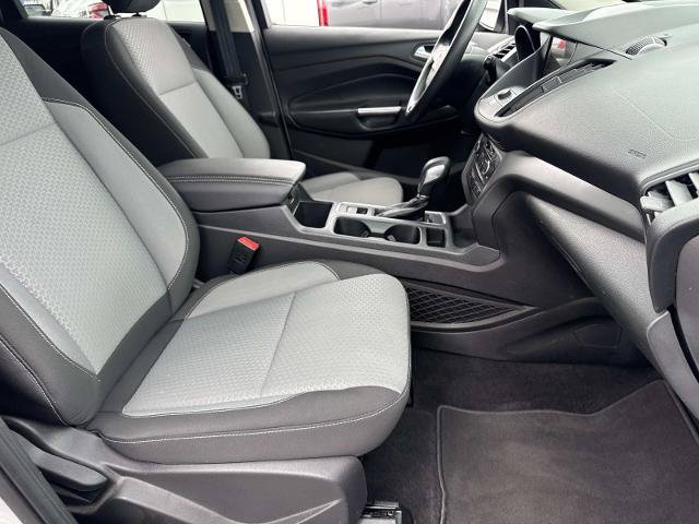 Certified 2019 Ford Escape SE FWD image 11