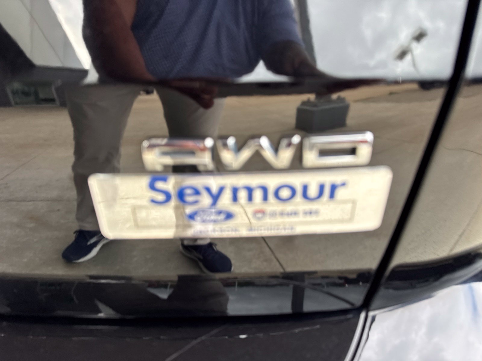 Certified 2024 Ford Escape ST-Line w/ Tech Pack #1 AWD/4WD image 17