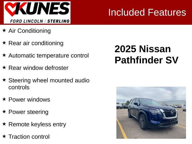 Used 2025 Nissan Pathfinder SV AWD/4WD image 3