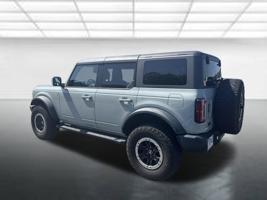 Certified 2022 Ford Bronco Outer Banks w/ Sasquatch Package AWD/4WD image 3