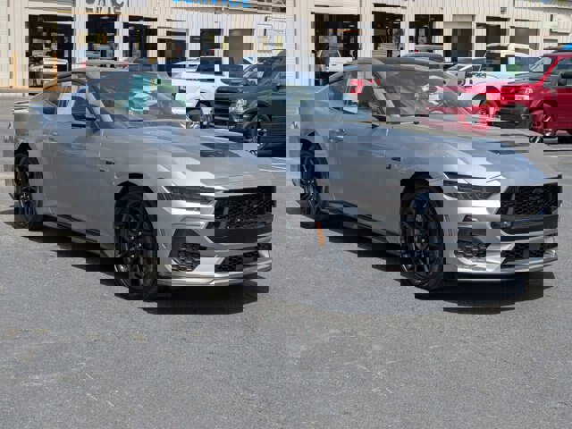 Certified 2025 Ford Mustang GT image 1