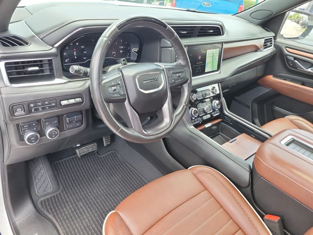 Used 2023 GMC Yukon XL Denali Ultimate AWD/4WD image 20