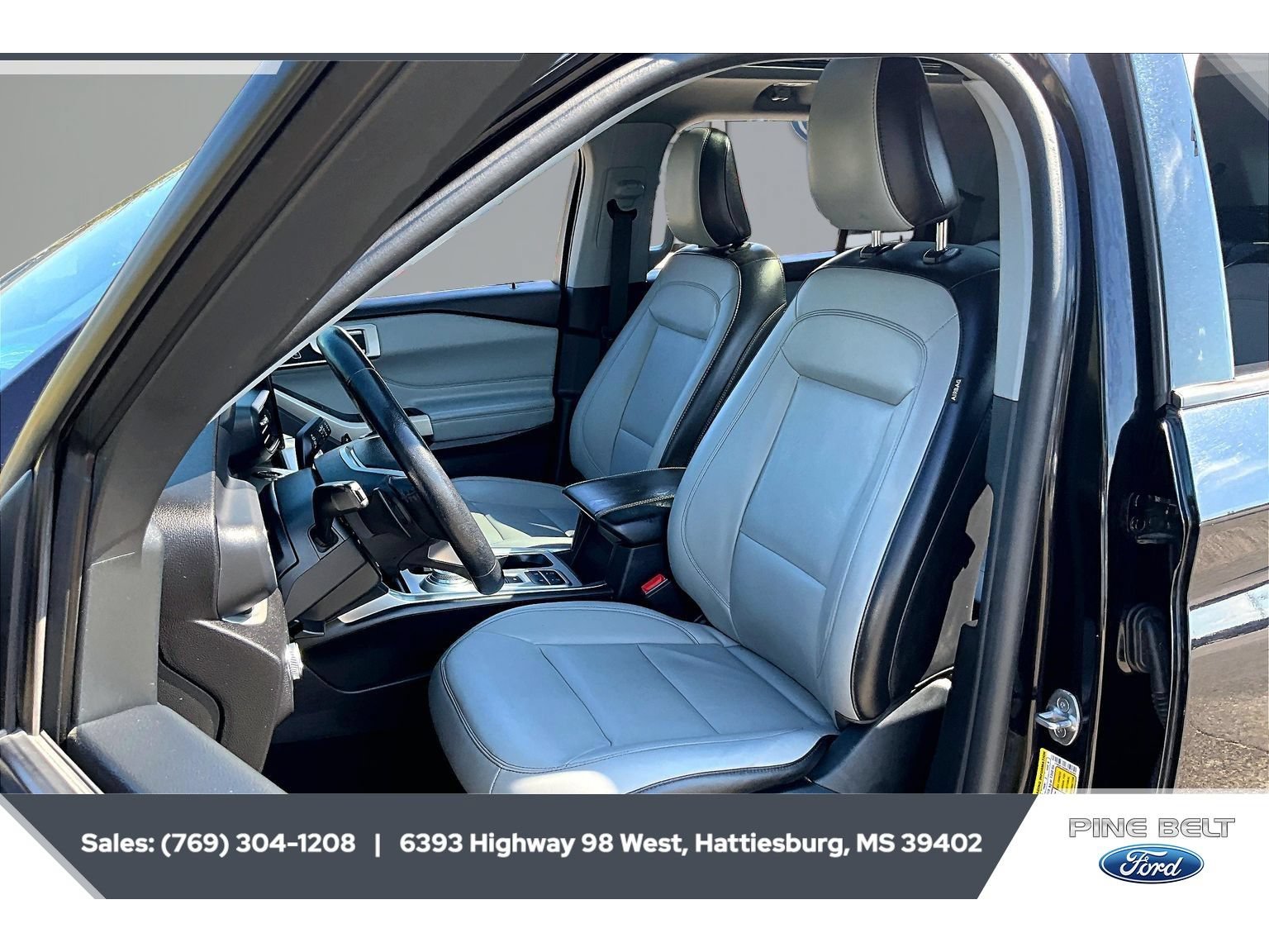 Certified 2021 Ford Explorer XLT w/ Equipment Group 202A RWD image 18