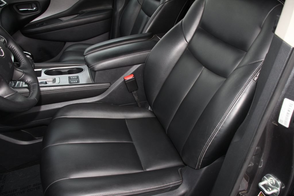 Used 2023 Nissan Murano SV FWD image 23