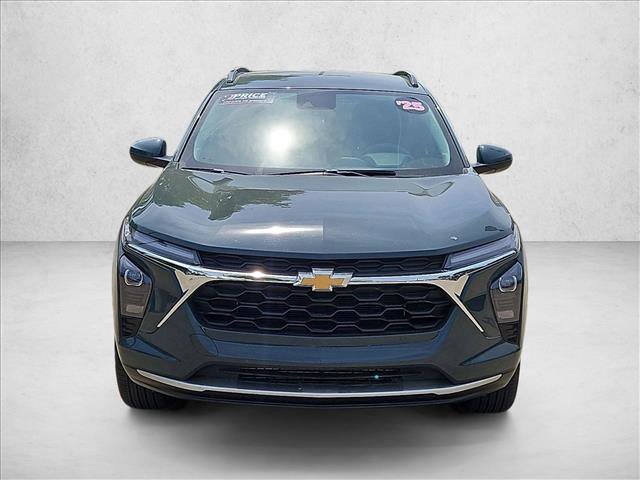 Used 2025 Chevrolet Trax LT video 2