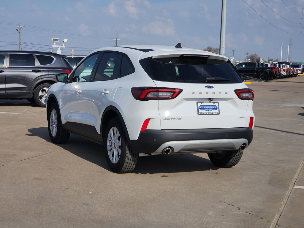 Certified 2025 Ford Escape Active w/ Tech Pack #1 image 3