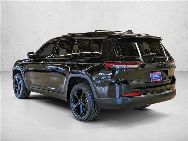 Used 2023 Jeep Grand Cherokee L Laredo AWD/4WD image 8