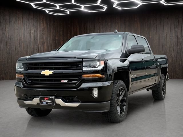 Used 2018 Chevrolet Silverado 1500 LT w/ Texas Edition AWD/4WD image 3
