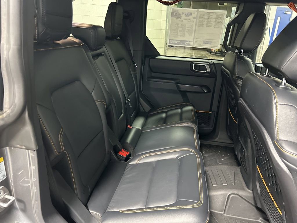 Certified 2024 Ford Bronco Badlands AWD/4WD image 11