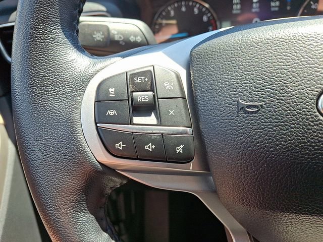 Certified 2022 Ford Explorer XLT w/ Equipment Group 202A AWD/4WD image 23