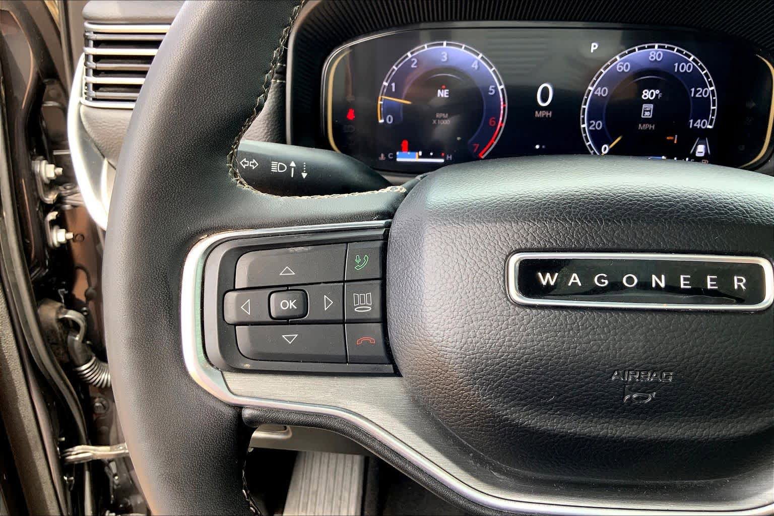 Used 2024 Jeep Wagoneer L Series II w/ Convenience Group I AWD/4WD image 23