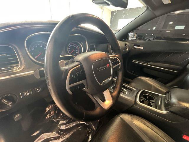 Used 2017 Dodge Charger R/T w/ Driver Convenience Group RWD image 9