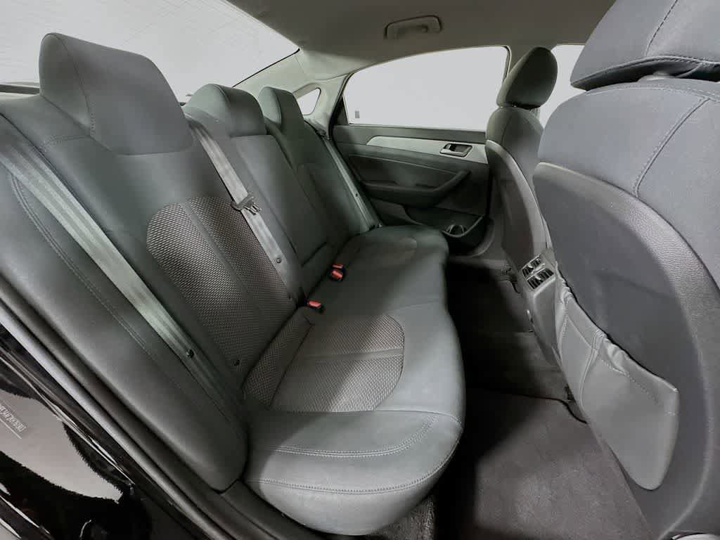 Used 2019 Hyundai Sonata SEL w/ Tech Package 02 FWD image 31