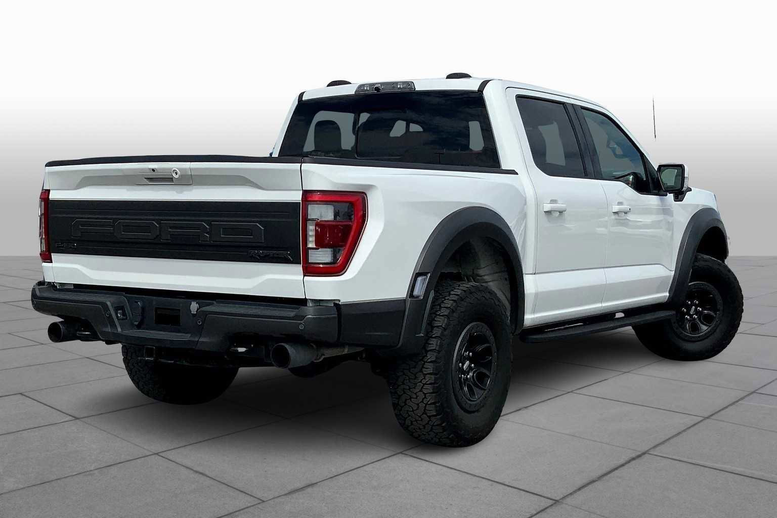 Certified 2023 Ford F150 Raptor w/ Raptor Carbon Fiber Package image 3